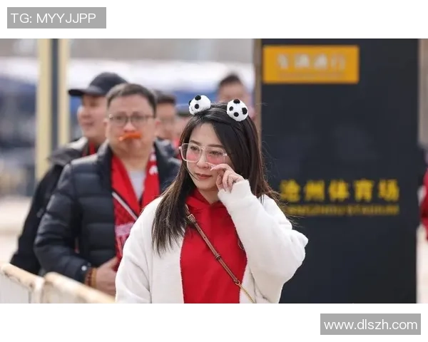 熊猫体育话题:用一句话证明你是真正的球迷参与热评赢取丰厚奖品 熊猫体育话题:用一句话证明你是真正的球迷参与热评赢取丰厚奖品